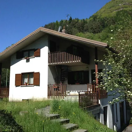 Casa Vacanze エードロ